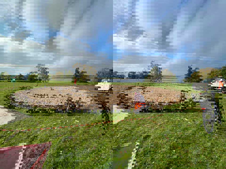 Blomsterspiralen i Helligkors Parken skal skabe føde og levesteder for de pressede sommerfugle.