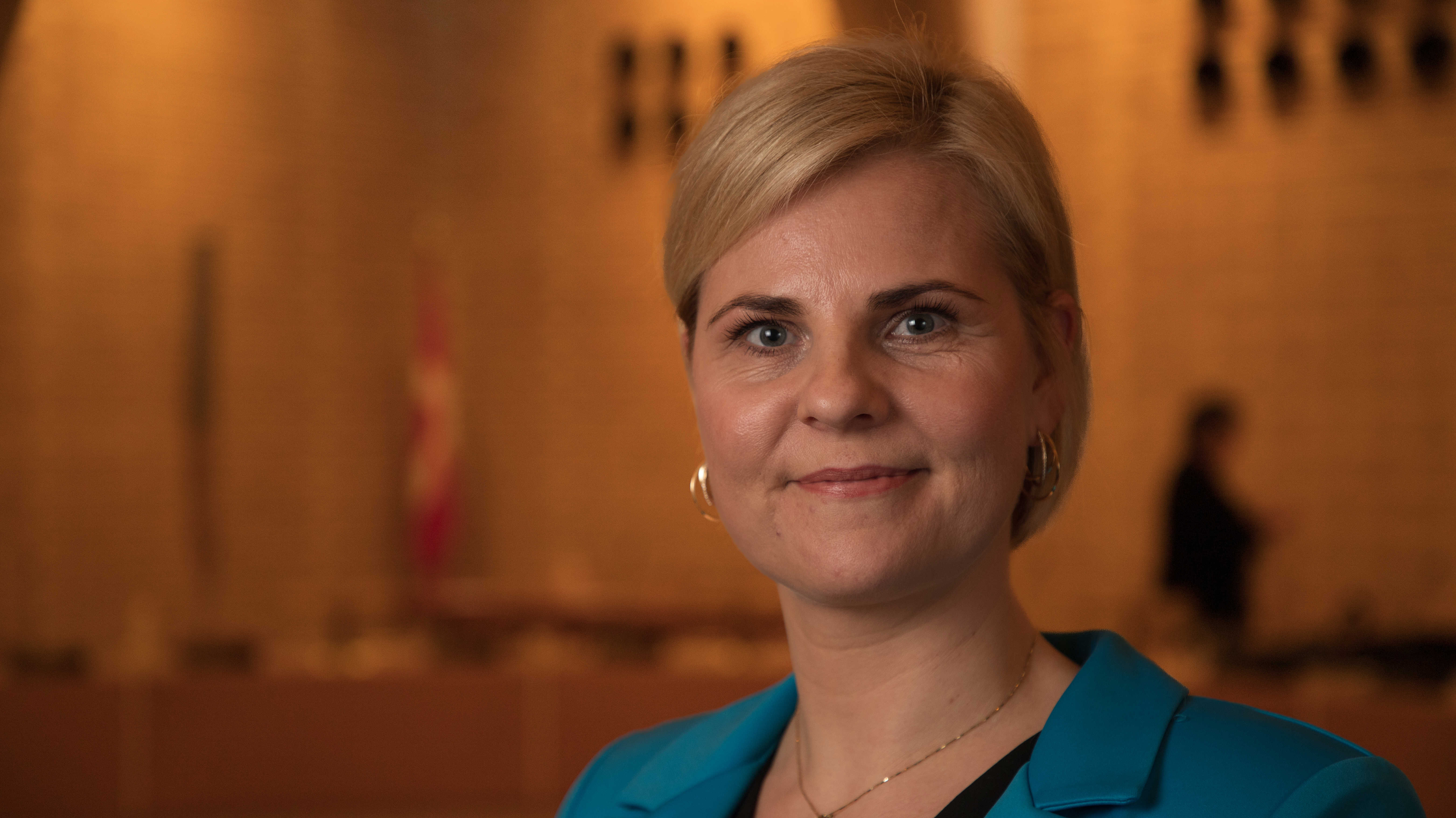 Merete Dea Larsen (O)